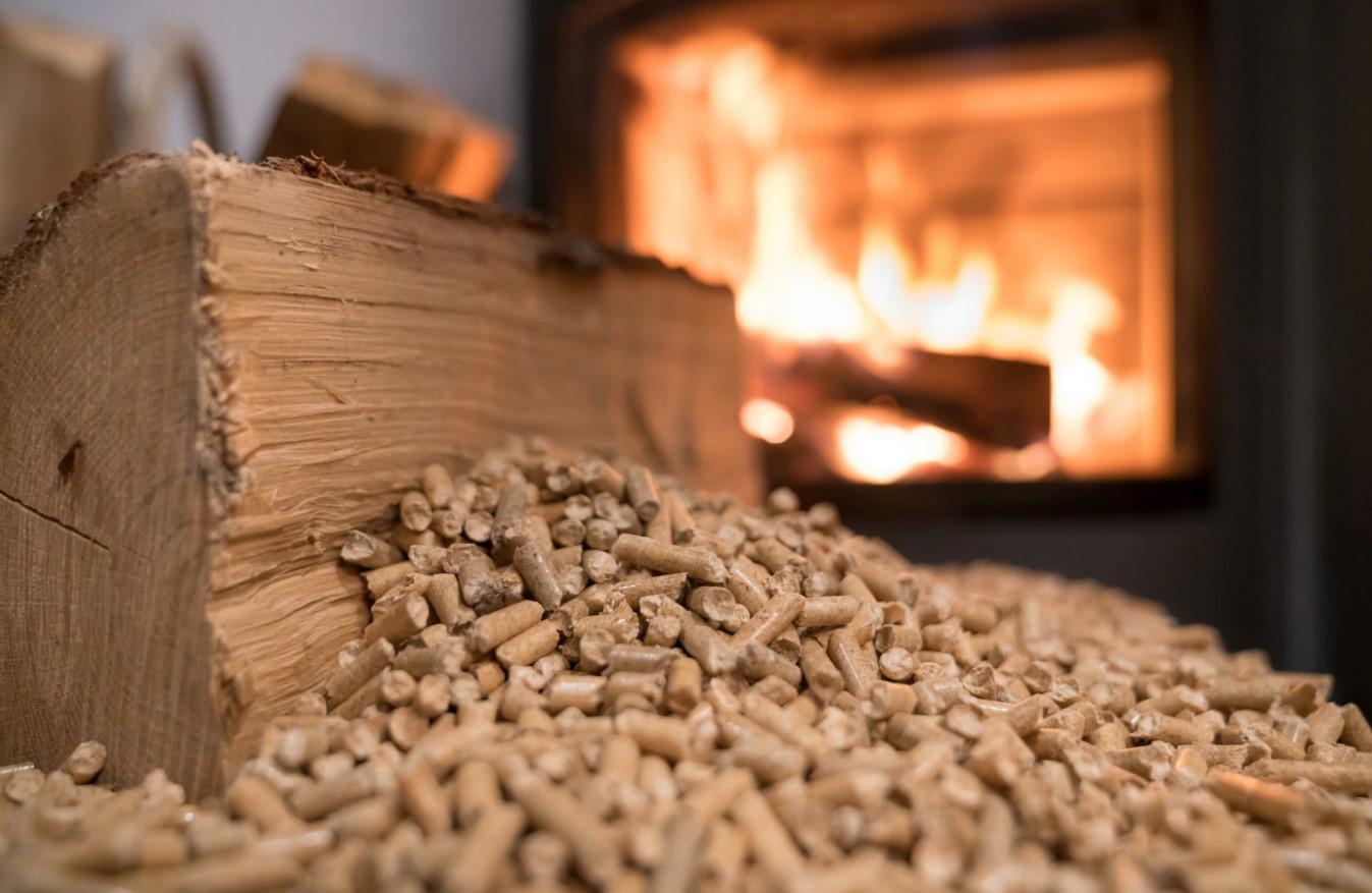 Francuzi kupuju peći na drva zbog energetske krize