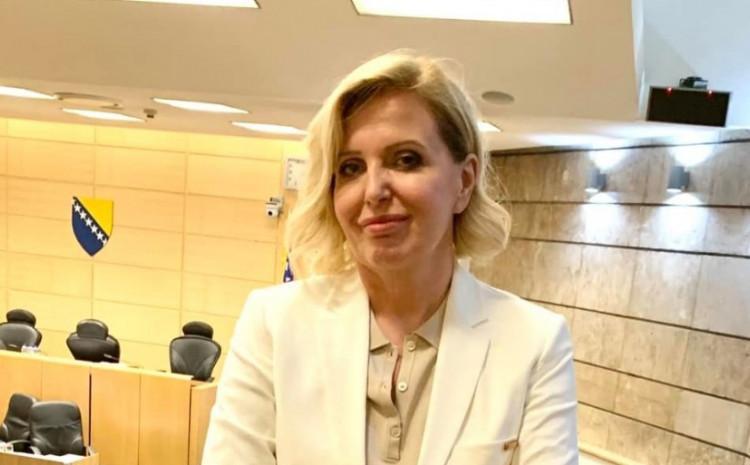 Sanela Prašović – Gadžo pozvala policiju, pravosuđe, CIK i OHR da reagiraju: Zaustavite napade na kandidatkinje na izborima