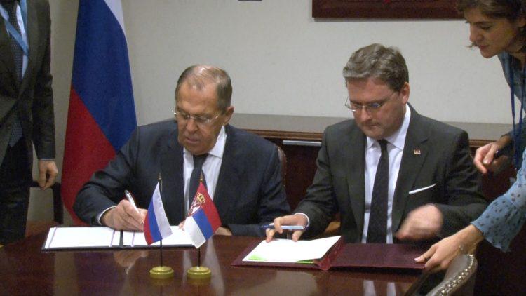 Ministar u Vladi Srbije potvrdio: Nećemo priznati referendume u Ukrajini
