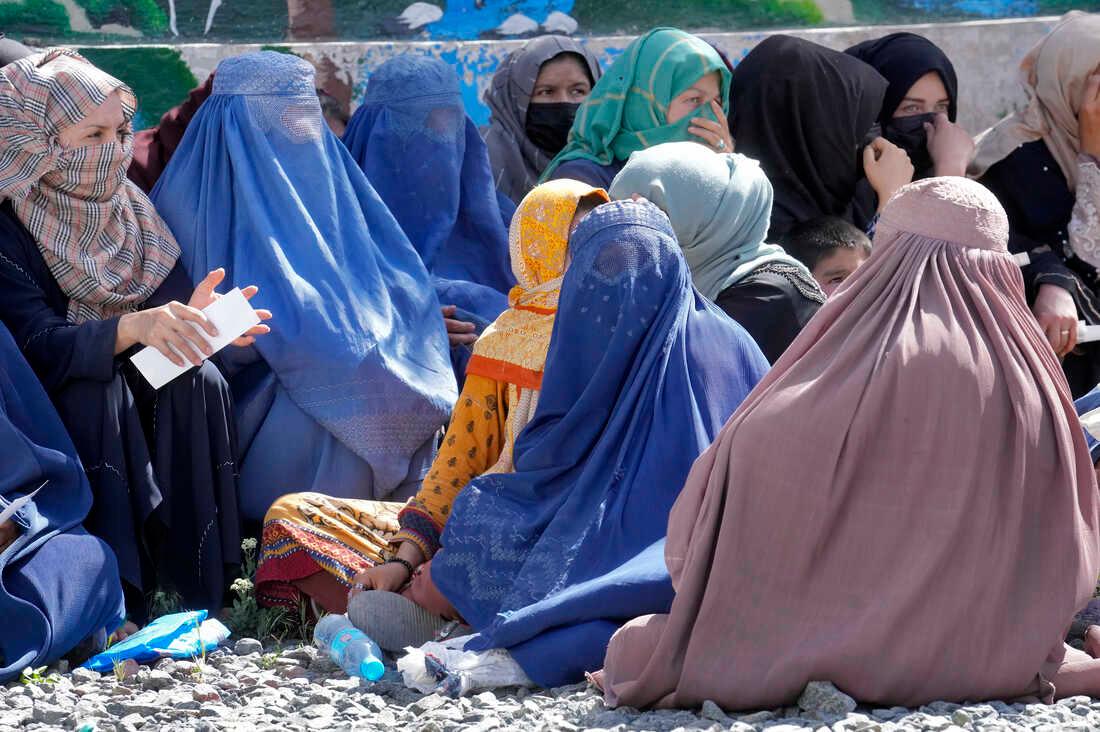 Gutjereš i zapadne zemlje osudili odluku talibana o zabrani studiranja ženama