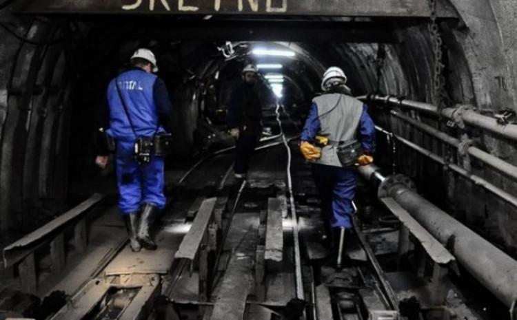 Ekipe rudnika Štavalj ispituju razloge zbog kojih je došlo do nedostatka kiseonika u dijelu jame - Avaz