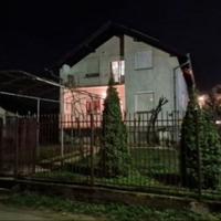 Policajci ušli u kuću u Novom Sadu u kojoj su ubijena djeca: Obistinile se crne slutnje