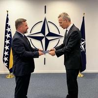 Šef Misije BiH pri NATO predao akreditivna pisma generalnom sekretaru Jensu Stoltenbergu