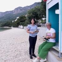Na plaži u Gracu postavljena besplatna knjižara