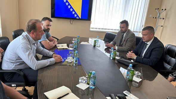 Ministar Mijatović posjetio Bosansko - podrinjski kanton i Goražde - Avaz