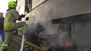 "Avaz" saznaje: Zapalila se lokomotiva voza Željeznica FBiH, vatrogasci spriječili havariju!