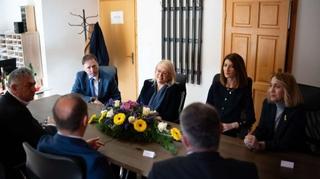 Ministri i predsjednica FBiH u Dobretićima: Fokus na infrastrukturi, razvoju turizma i poljoprivrede