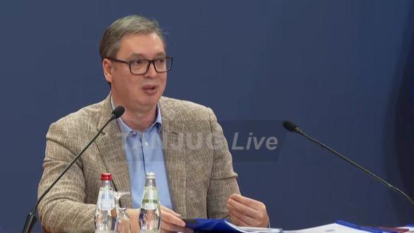 Vučić: Obratio se medijima - Avaz