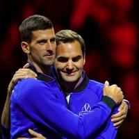 Federer čestitao Đokoviću: Nevjerovatan uspjeh, ponovo