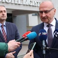 Grlić Radman: Treba osuditi unitarizam, hegemonizam i preglasavanje Hrvata u BiH
