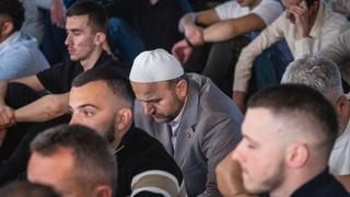 Bajram-namaz klanjan u više od 130 džamija u Crnoj Gori

