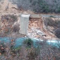 Moguća katastrofa: U korito Bregave se srušio nasip mini hidroelektrane