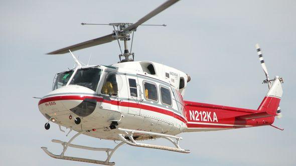 Helikopter Bell 212 - Avaz
