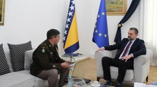 Ministar Elmedin Konaković sastao se s generalom NATO-a Metjuom Valasom