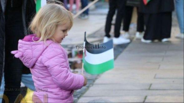 Hiljade građana Travnika na skupu podrške narodu Palestine - Avaz