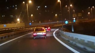 Video / Yugo iz Beograda na autoputu kod Sarajeva rame uz rame s Fordom, Škodom, Citroenom...