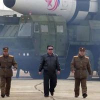 Kim Jong Un nadgledao probno ispaljivanje iz "tehnički ažuriranog" višecjevnog raketnog sistema
