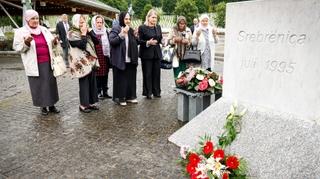 Elizabet Elen odala počast žrtvama genocida u Srebrenici