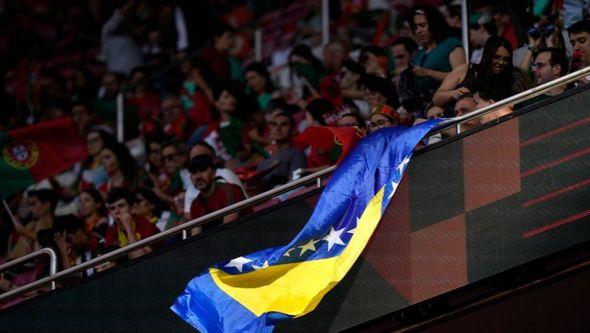 Zastava BiH na stadionu Luž - Avaz