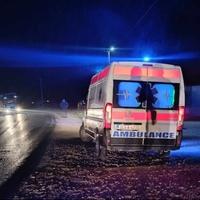 Tri smrskana vozila u nesreći kod Zvornika: Više osoba povrijeđeno 