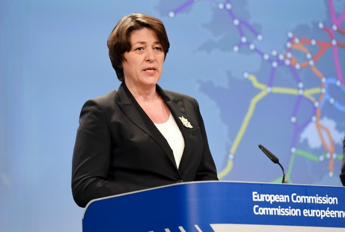 Violeta Bulc: Bez akciza nema 500 miliona KM sredstava EU