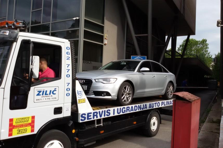 Nakon spektakularnog hapšenja: Zeničkom kriminalcu specijalci oduzeli Audi