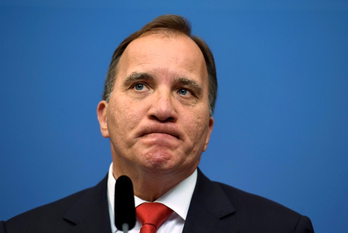 Švedski premijer smijenio dva ministra zbog skandala curenja podataka