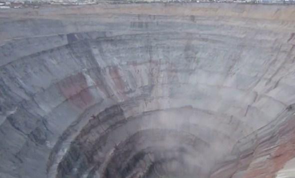 Najmanje 17 rudara nestalo u rudniku dijamanata u Rusiji
