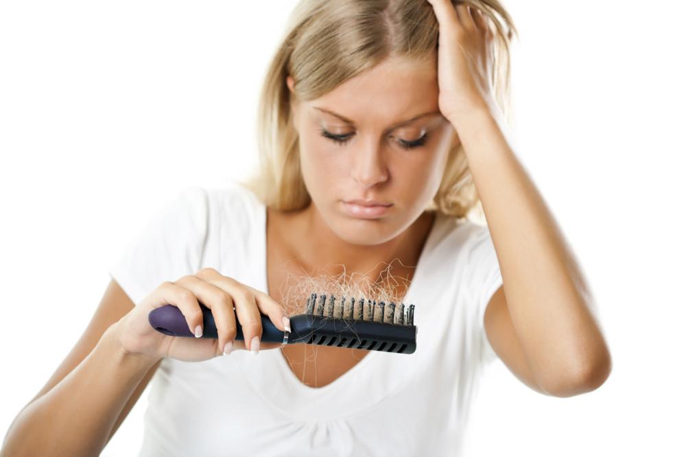 Sedam razloga zbog kojih se vaša kosa prorijeđuje