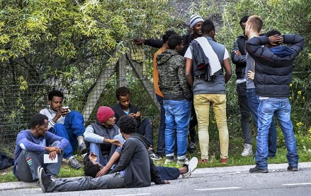Francuska: U sukobima migranata povrijeđene 22 osobe