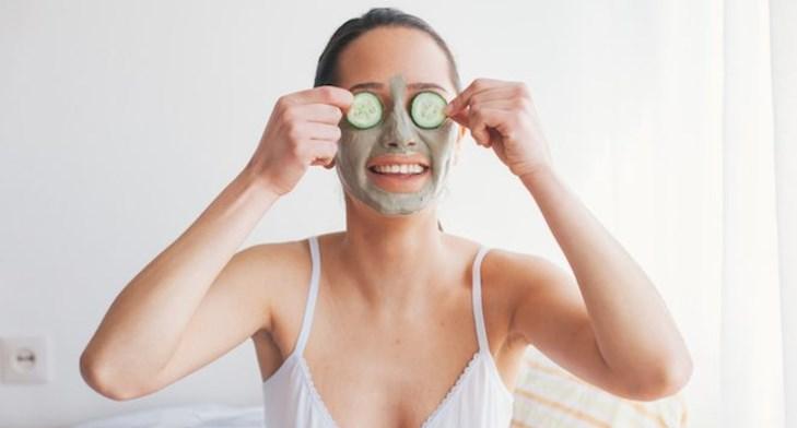 Maska za lice iz kućne radinosti koja briše godine s vašeg lica
