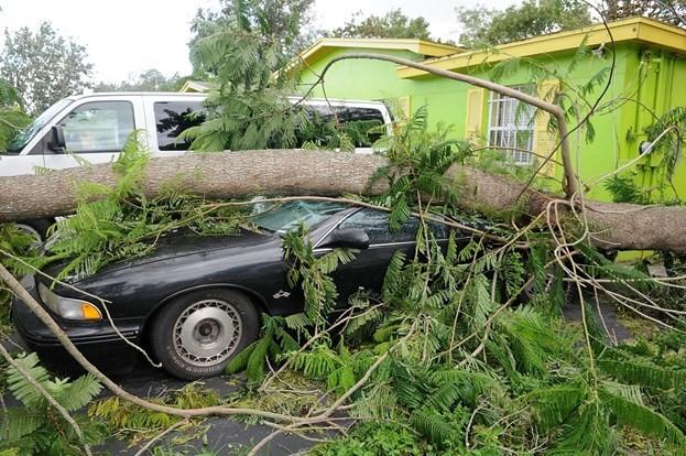 Tropska oluja Irma nastavlja slabiti, postaje tropska depresija