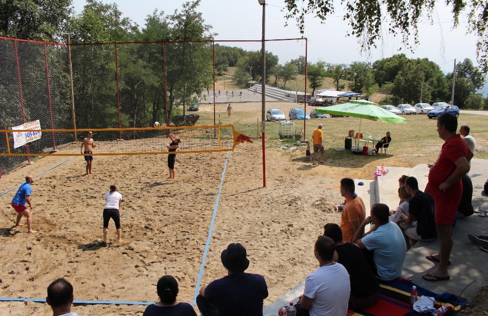 Nedavno održan turnir u odbojci na pijesku - Avaz
