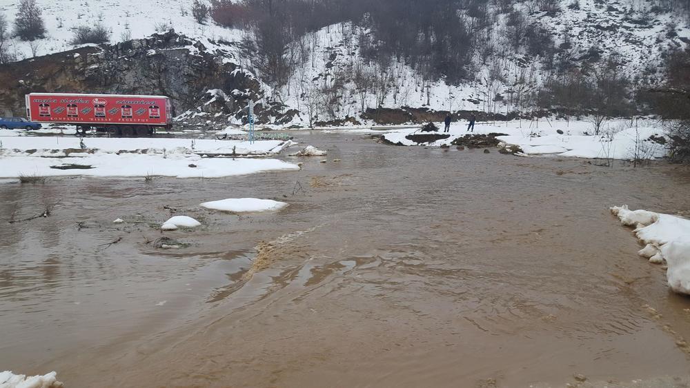 Srbija: U Prokuplju vanredna situacija, evakuirano više od 75 osoba