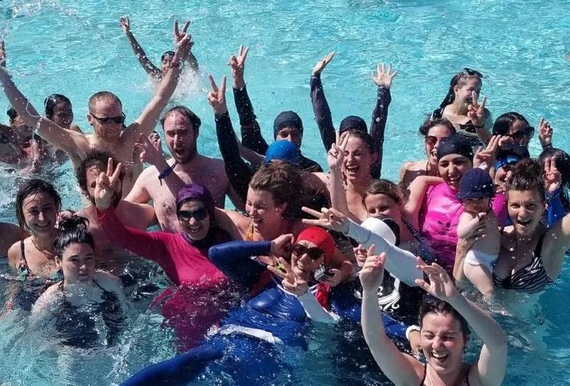 Grupa žena se na bazenu u Francuskoj okupala u burkiniju, pa dobile kaznu