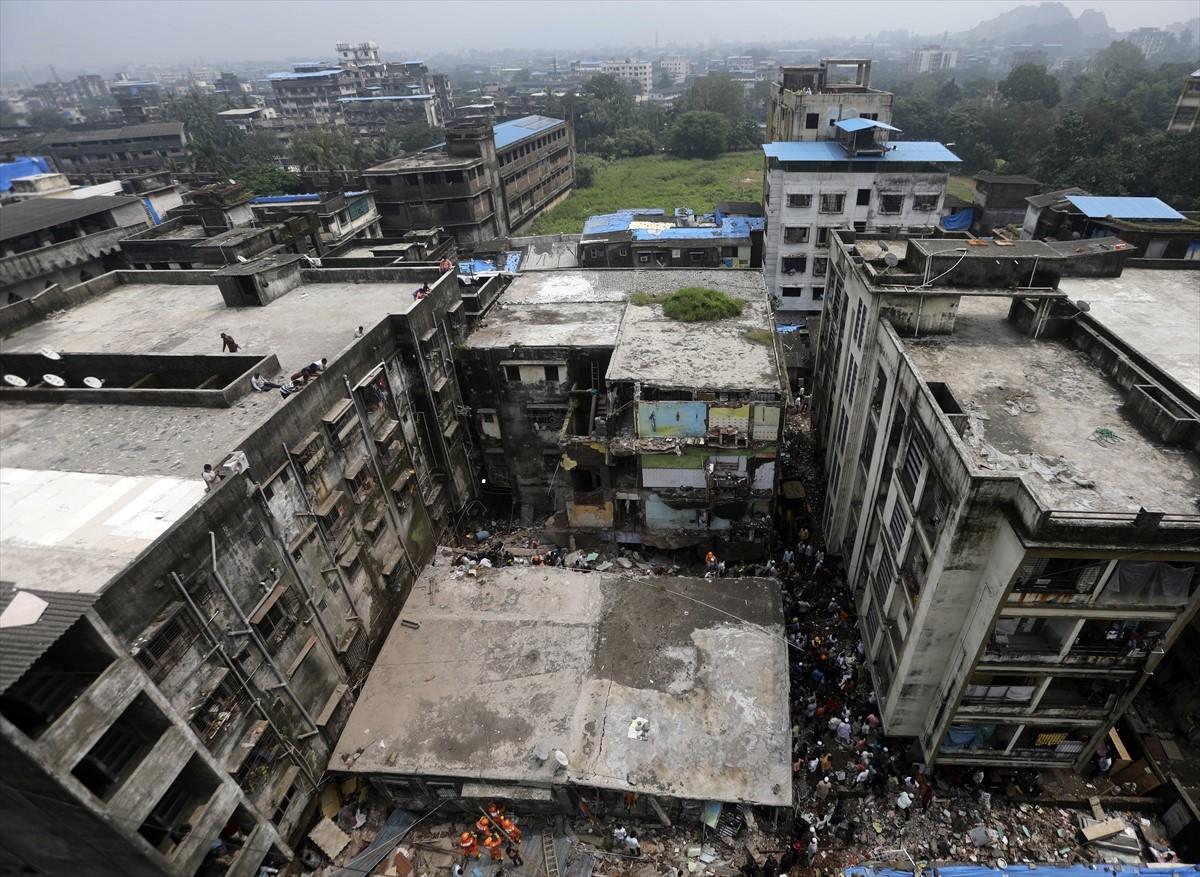 U urušavanju zgrade u Mumbaiju poginulo najmanje deset ljudi
