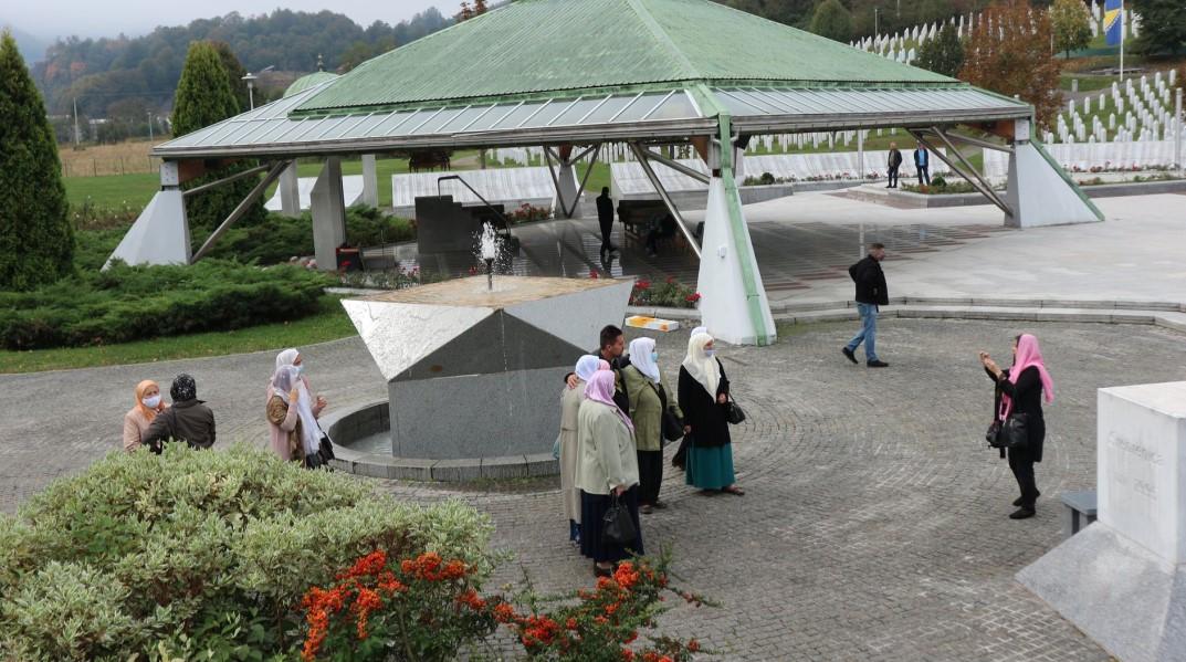 Predstavljena treća publikacija "Sjećanje na genocid u Srebrenici"