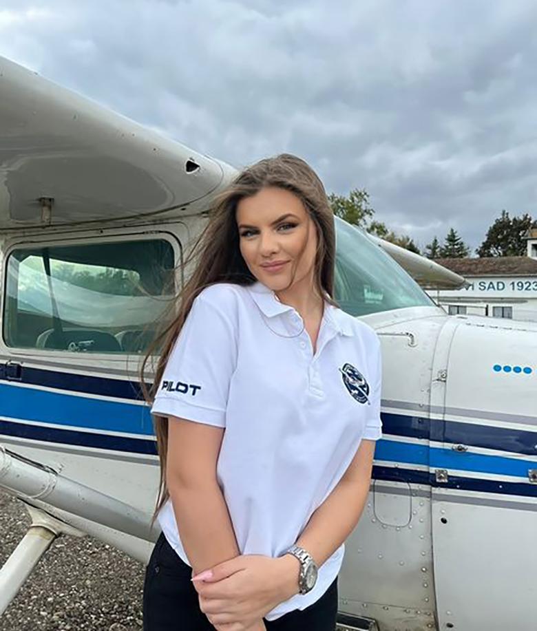 Sa 17 godina uspješno prošla obuku: Marija je najmlađa pilotkinja u historiji bh. avijacije