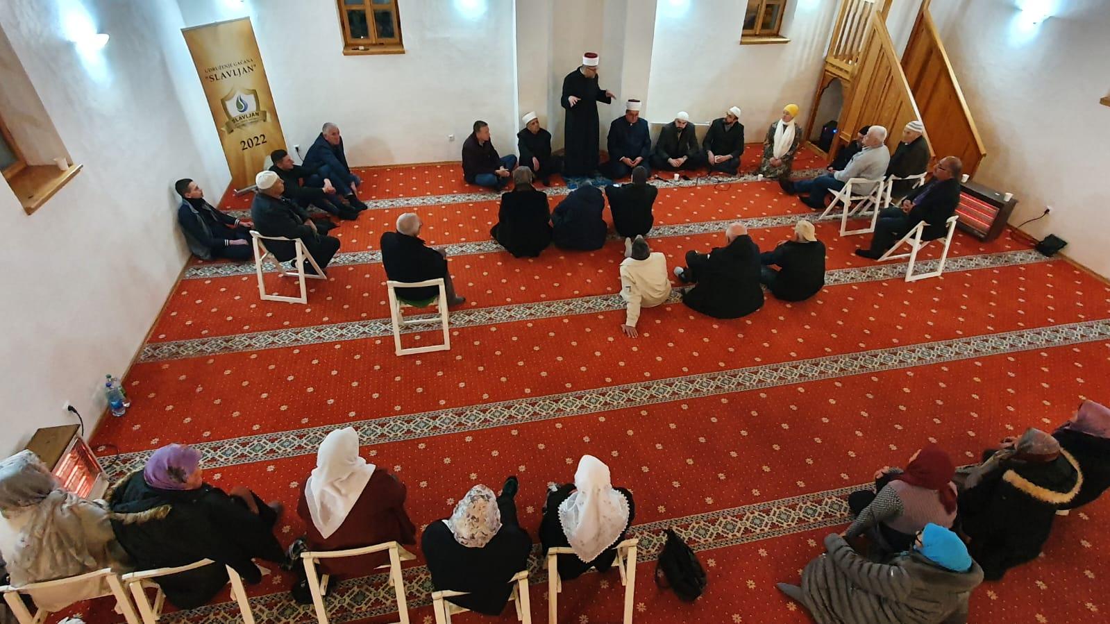 Muftija mostarski posjetio Gacko i Bileću: Vi koji ovdje živite nosite bajrak islama