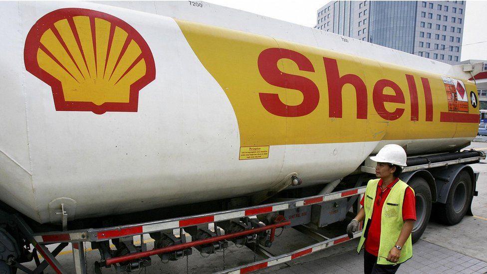 Shell potpisuje sporazum o prodaji maloprodajnih poduzeća i maziva u Rusiji