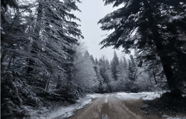 Pao prvi snijeg u Drvaru, Glamoču i Bosanskom Grahovu