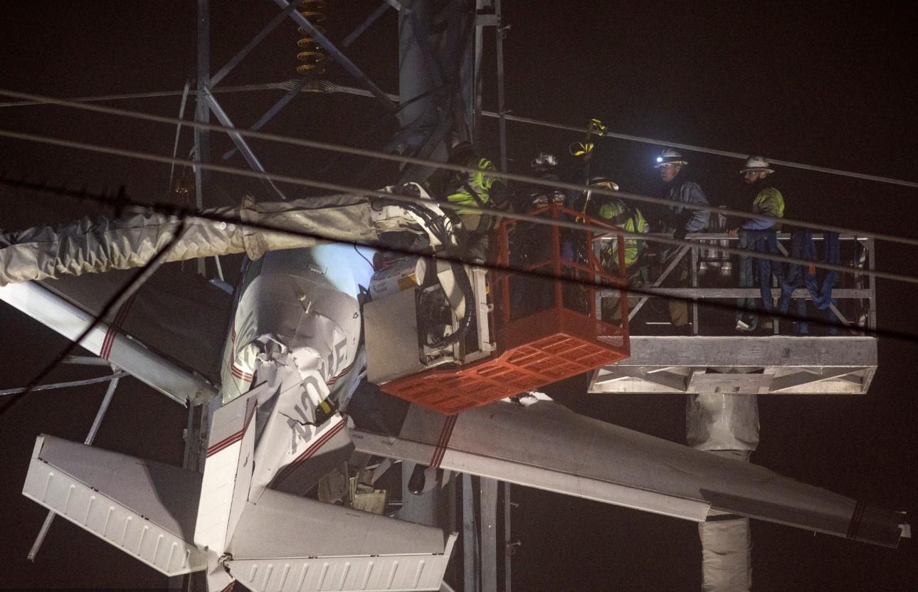 Avion se srušio na dalekovod u Merilendu: Dvije osobe teško povrijeđene