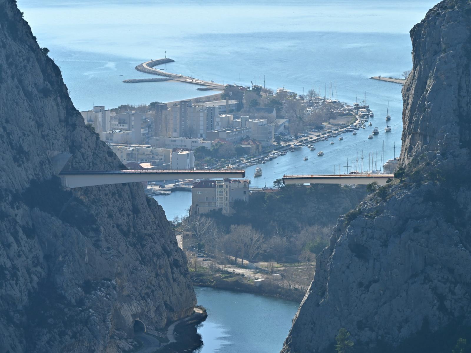 Jedan od najkompleksnijih poduhvata u Hrvatskoj: Privodi se kraju izgradnja mosta koji povezuje dva brda