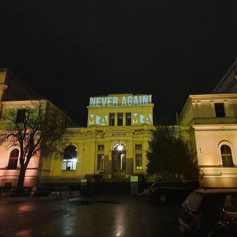 Istaknuta Davidova zvijezda na Zemaljskom muzeju u Sarajevu:  Počast žrtvama holokausta