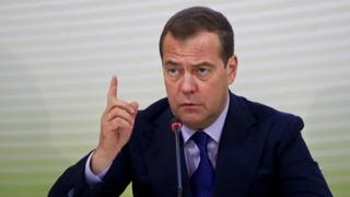 Medvedev ponovo prijeti Zapadu trećim svjetskim ratom: Sve će biti u ruševinama