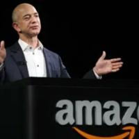 Džef Bezos počeo prodaju svog vlasništva u Amazonu: Evo koliko koštaju njegove akcije