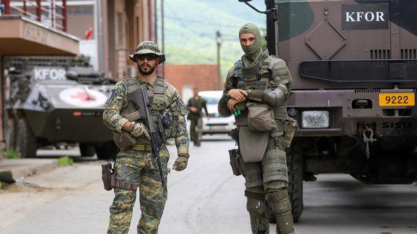 200 britanskih vojnika stiže na Kosovo - Avaz