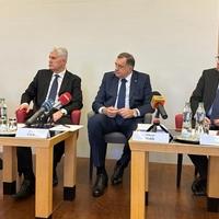 Nikšić otkrio o čemu su razgovarali Dodik, Čović i on na Diplomatskoj akademiji u Beču