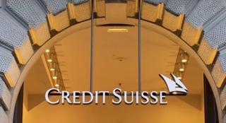 Najveća švicarska banka u pregovorima o preuzimanju sa problematičnim rivalom