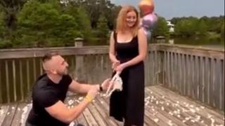 Vojnik Ukrajine koji je u ratu izgubio obje noge zaprosio djevojku
